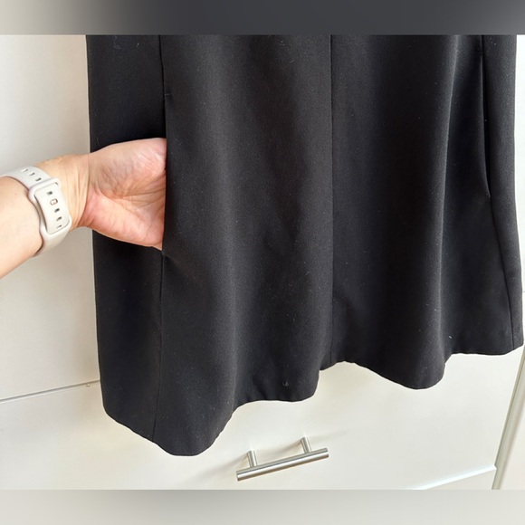 Vince Little Black Dress, pockets, size 8 - Picture 3 of 7
